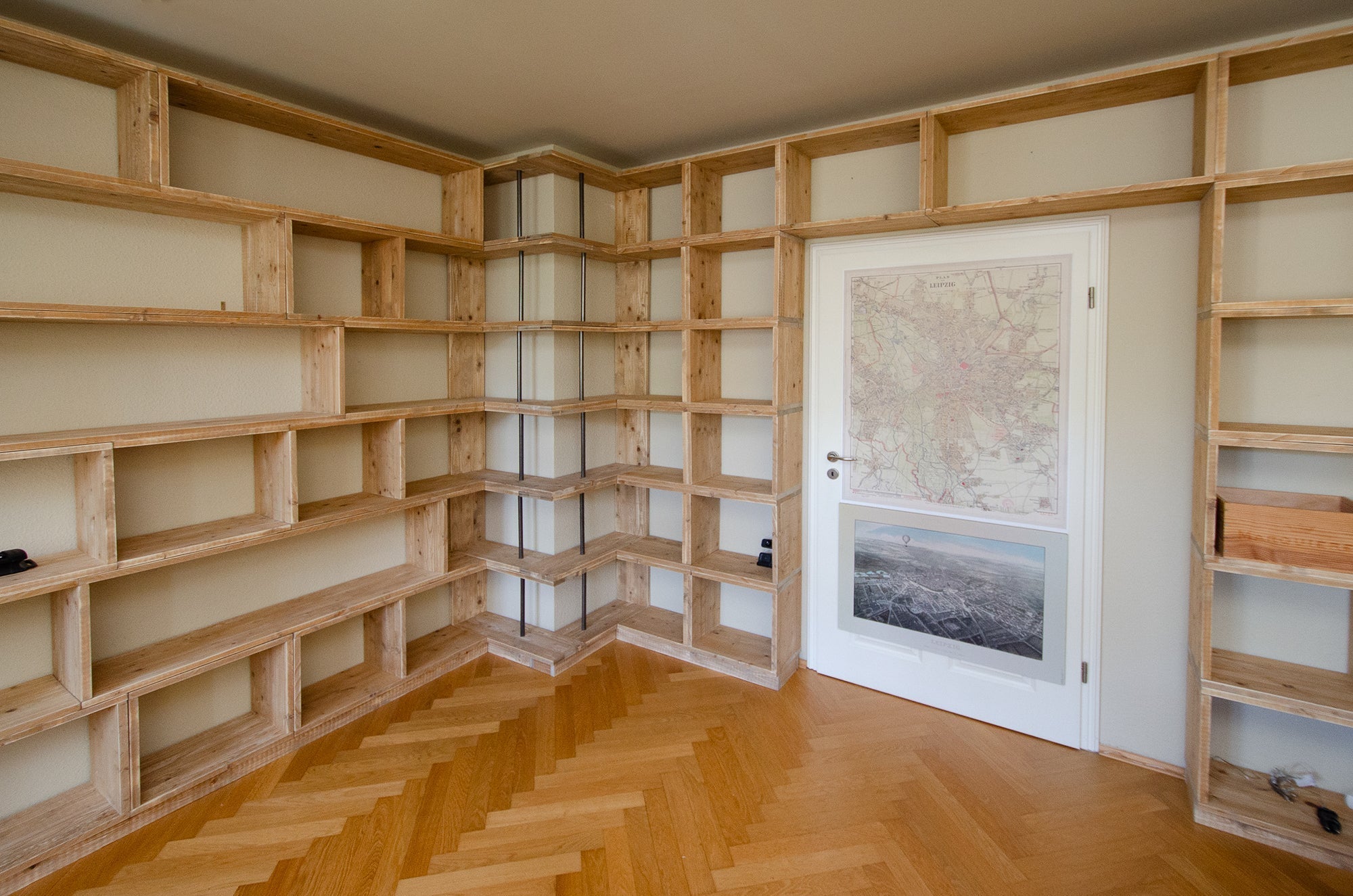 Eckregale - Amoligno