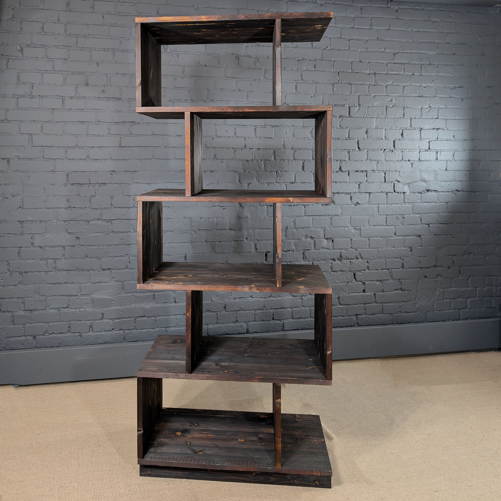 Bauholz Regal | Aurelia | in Zick-Zack-Form