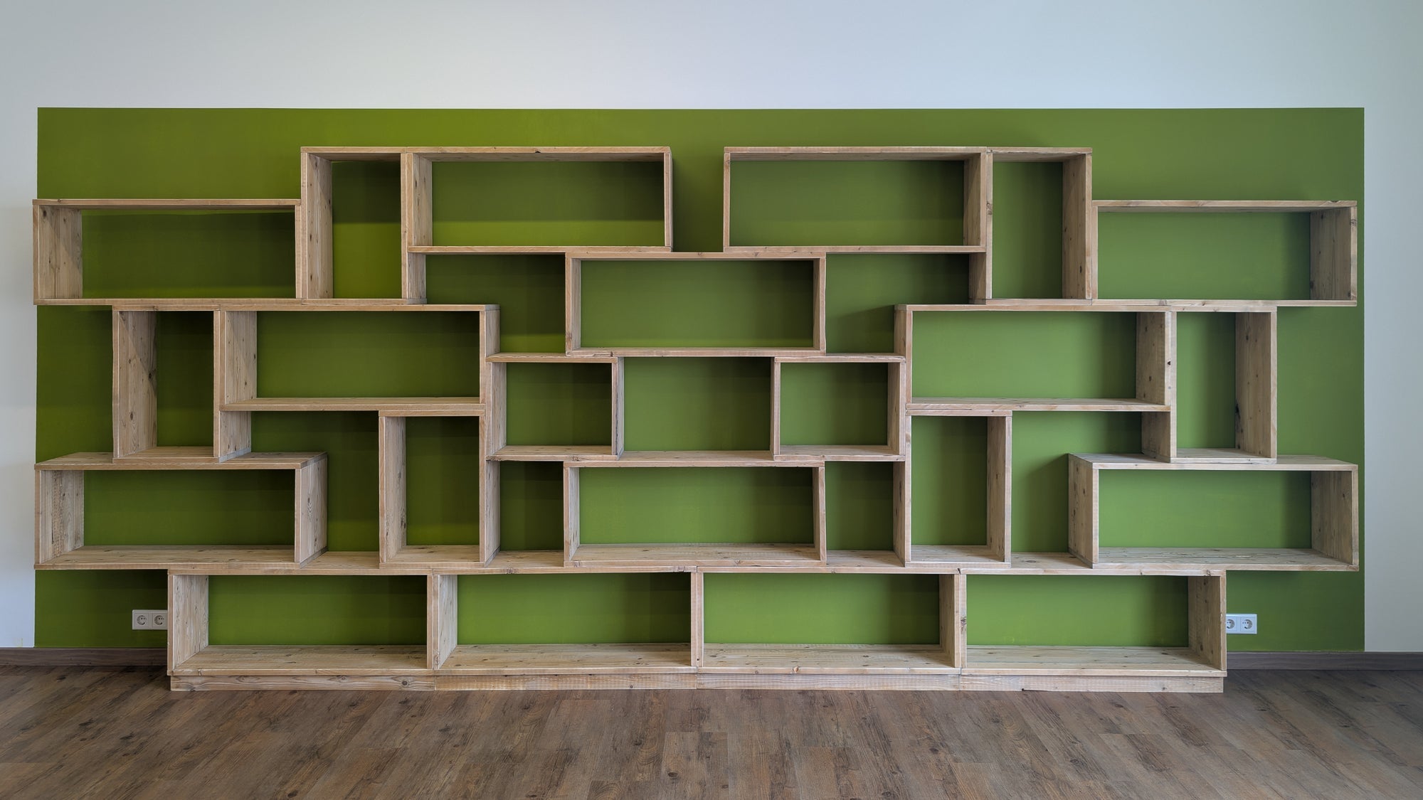 Kiste24 - Modulares Regal aus Bauholz - Amoligno - Modulare Regale