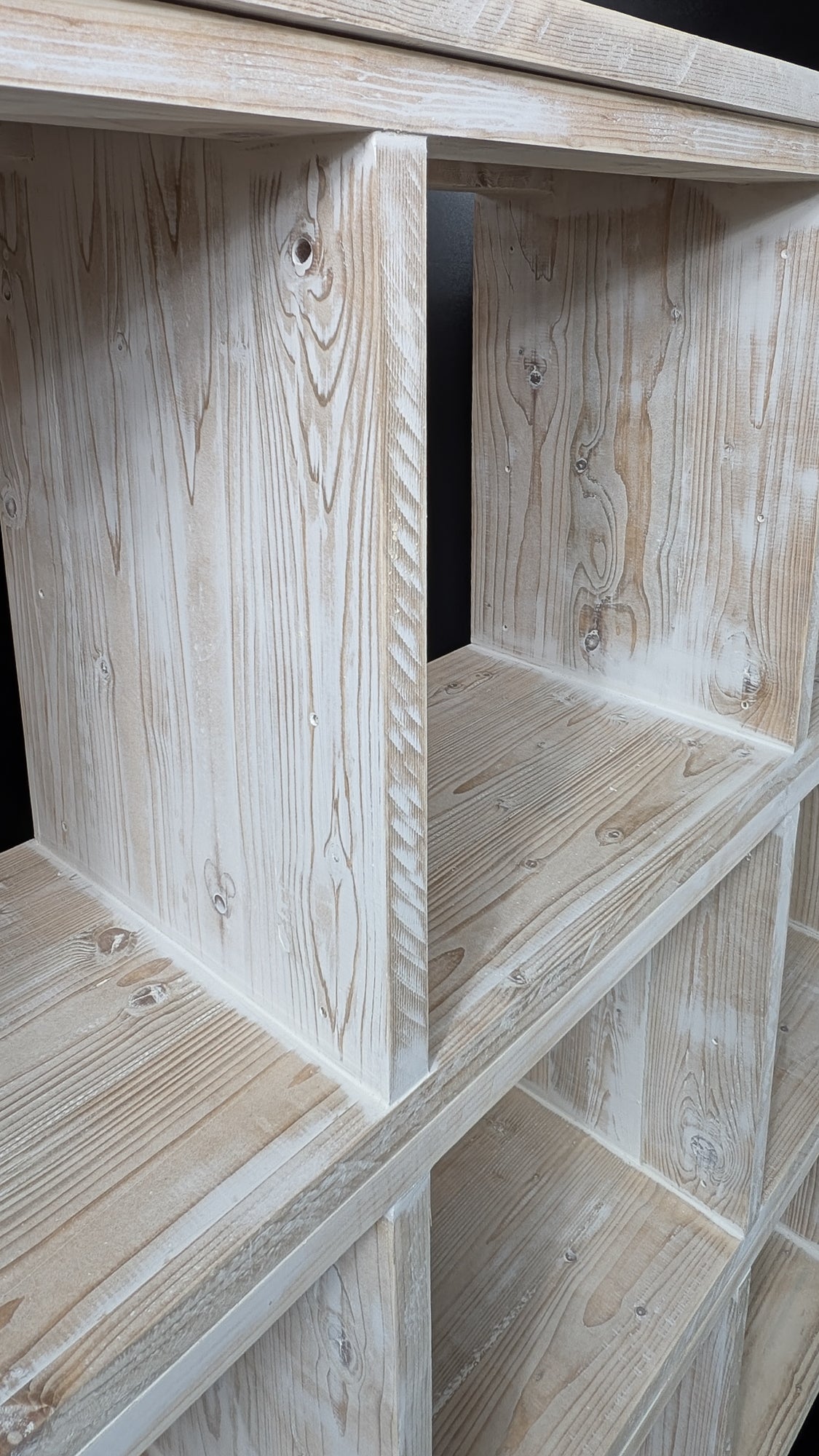"Laura - B" - Altweiss Bücherregal Sideboard Massivholz - Amoligno - Modulare Standregale
