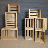 Stapelbare Holzkiste "LAKI - BO" in Tischlerqualität - Amoligno - Modulare Regale
